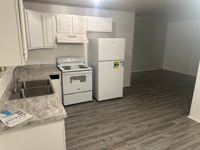 Photo - 4476 3rd St Unit B