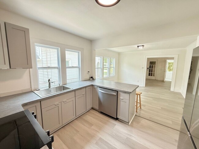 Photo - 228-230-230 Genesee Park Blvd Apartamento Unidad 228 Genesee Park Blvd - DN