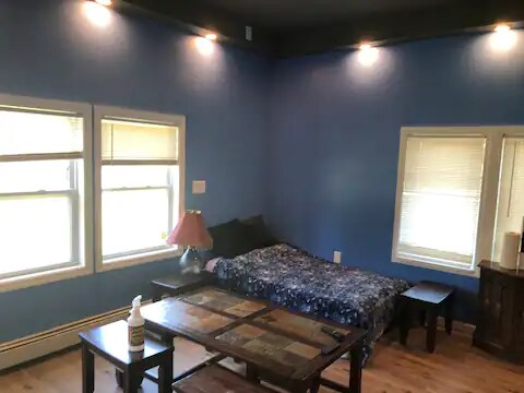 Photo - 202 W 1st St Unit Legal Studio 35 sf