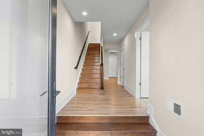 Photo - 158 Winsome Cir