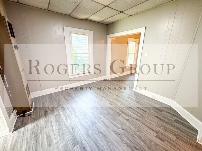 Photo - 412 Turner Ave