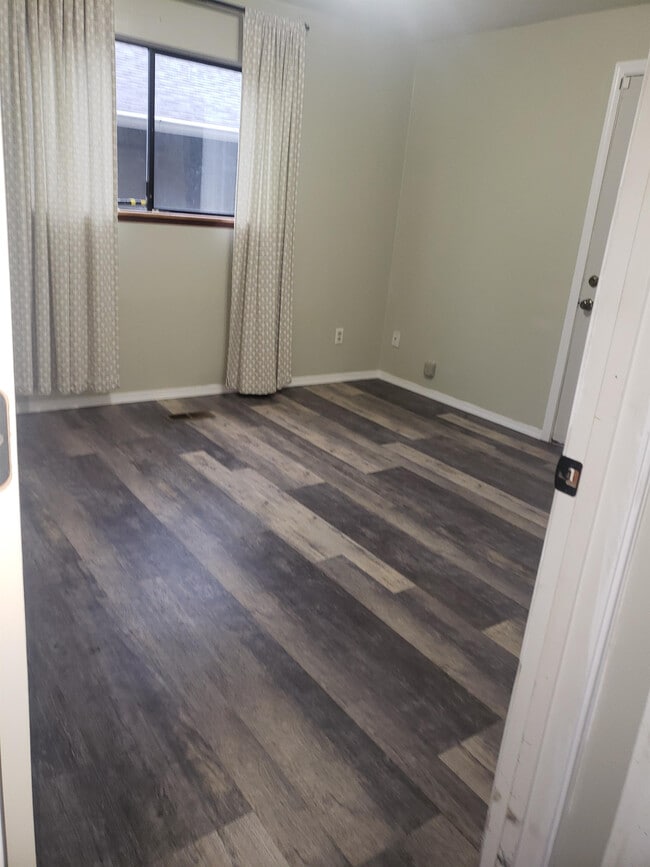 Photo - 6217 Wildaire Rd SW