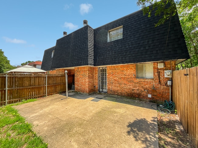 Photo - Charming Home in North Arlington