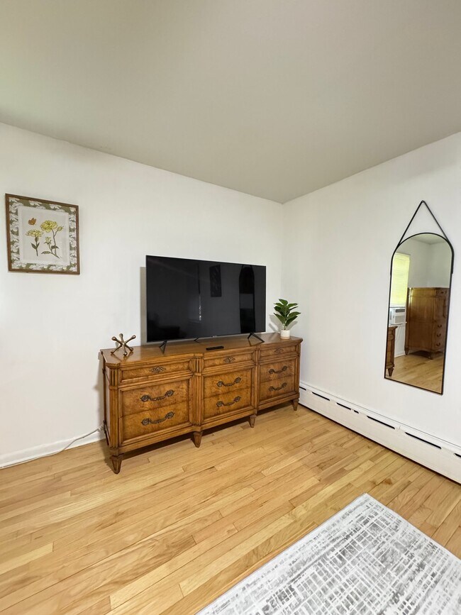 267 Merchants Ave Unit A