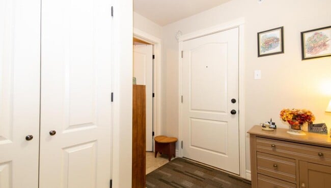 Photo - Lexington Landing