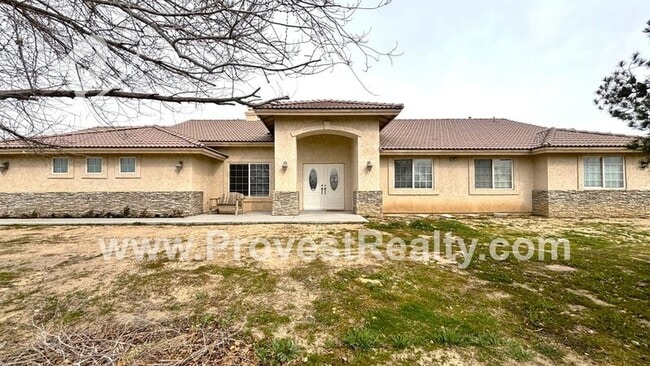 Photo - 14871 Apple Valley Rd