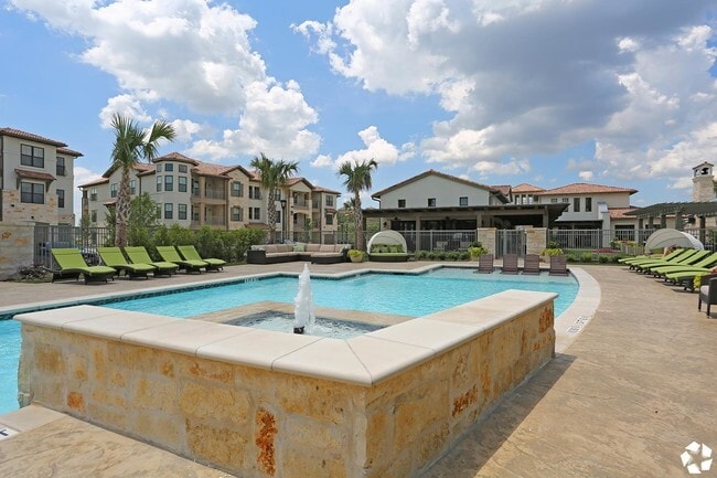 Pool - Marquis Cross Mountain