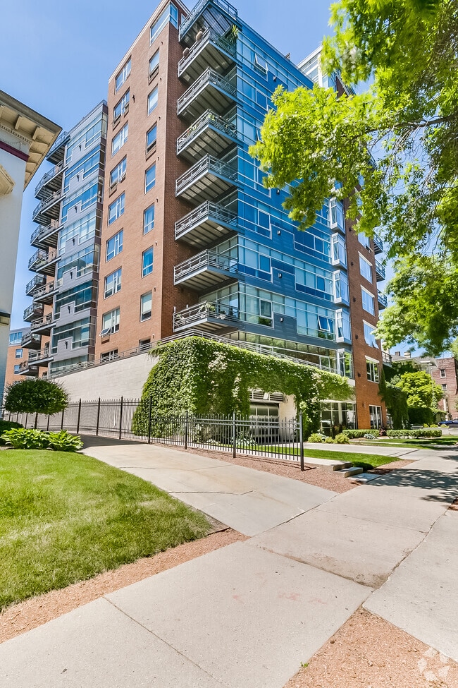 Building Photo - 1111 N Marshall St Unit City Green Rental