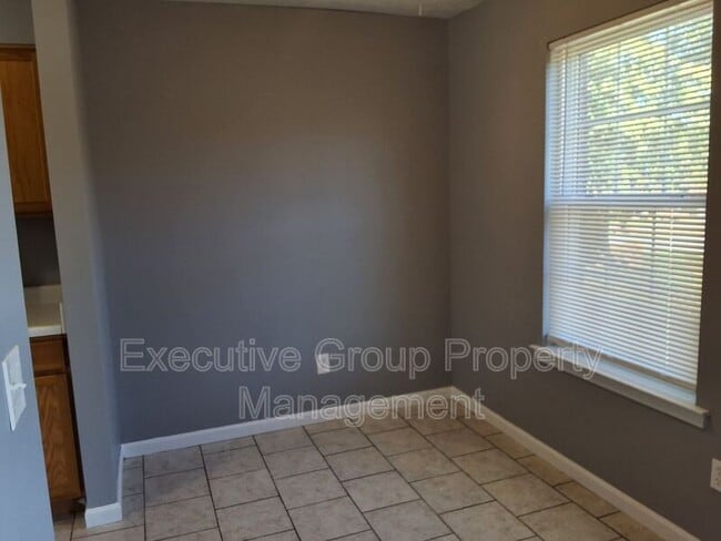 Photo - 145 Pointers Ct