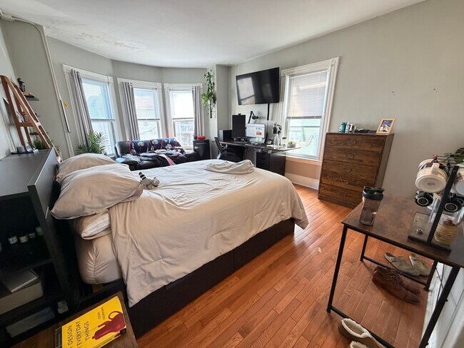 Photo - 1 Sachem St Unit 1