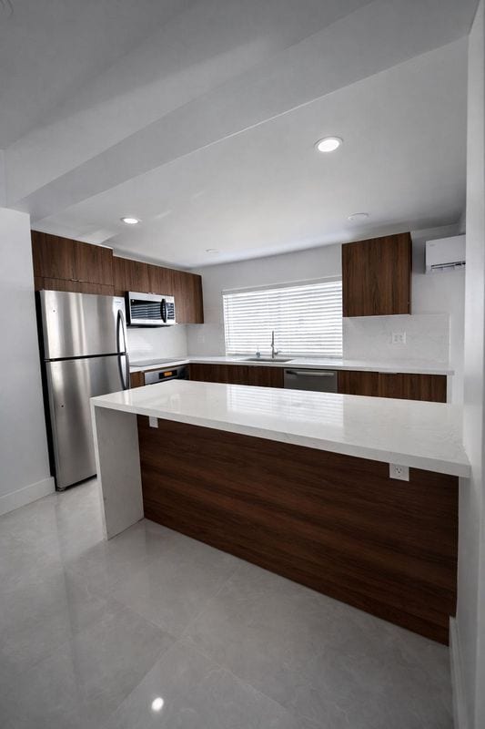 Photo - 916 NE 2nd St