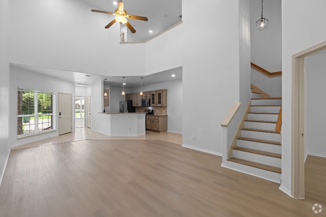 Building Photo - 10302 Buffum St Unit B Rental
