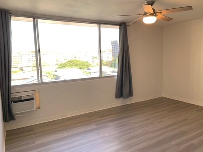 Photo - Salt Lake Area - Lakeside West building - 1 bedroom, 1 bath unit w/1 parking - Avail now