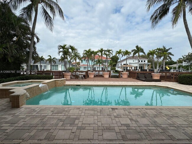 Photo - 891 Captiva Dr