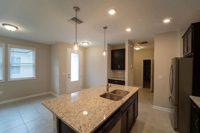 Photo - 298 Modesto Dr