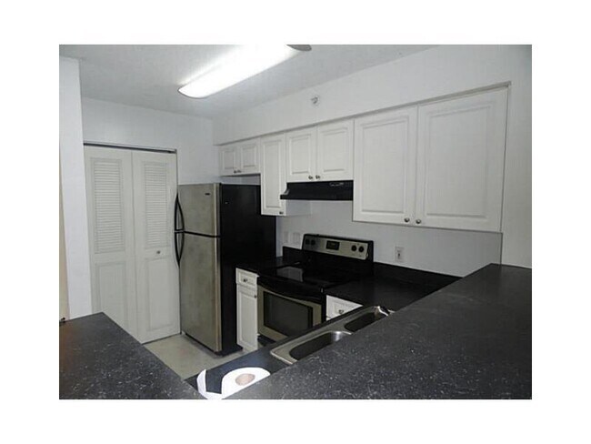 12166 St.Andrews Pl Unit 111