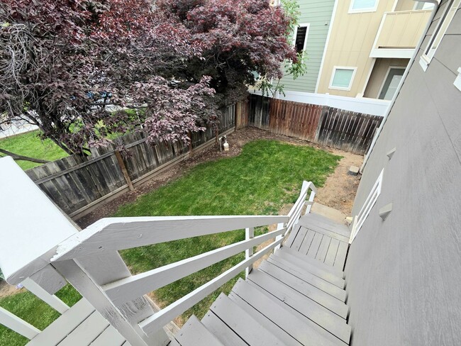 Photo - 1409 Maple St Unit #2