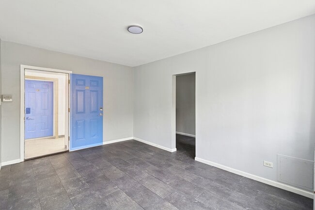 Photo - 6228 S Western Ave Unit 203