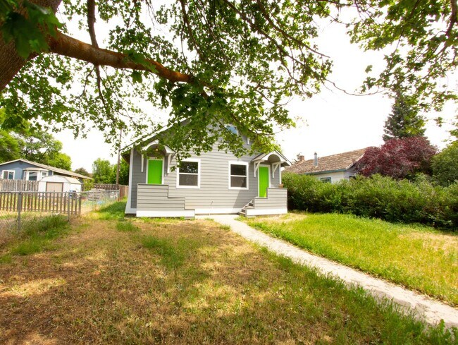 Photo - 202/204 South Anderson Unit 202