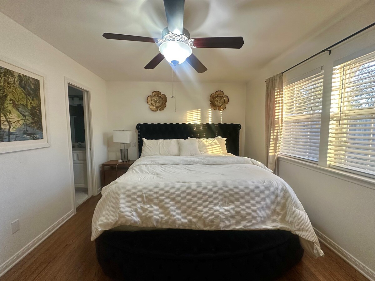 Photo - 5329 Pagewood Ln
