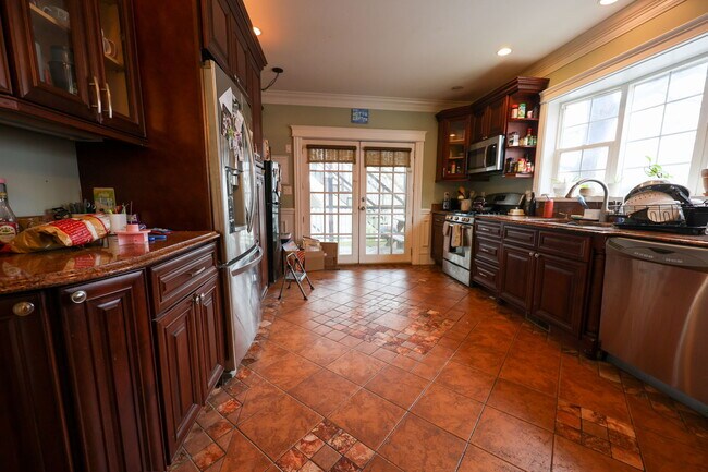 Photo - 127 Nonantum St Unit A