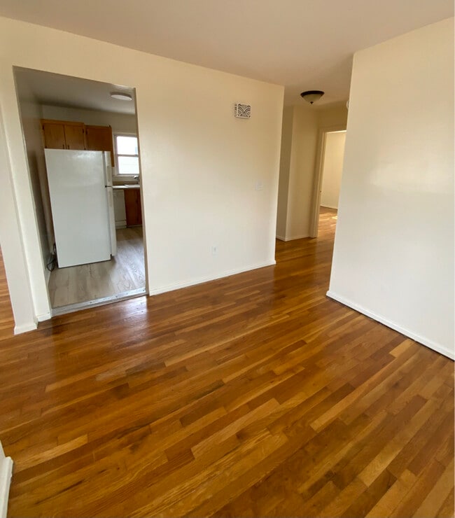 Photo - 3611 Grand Ave Apartment Unit 2