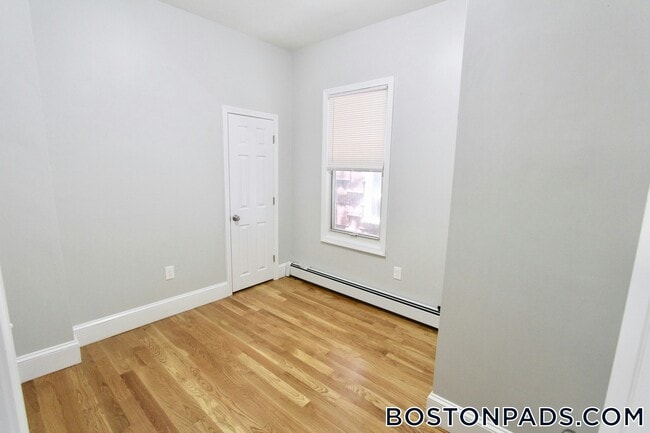 Photo - 460 Saratoga St Unidad 3