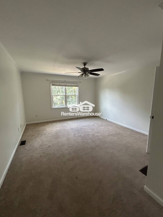 Photo - 2501 Crestwood Cir
