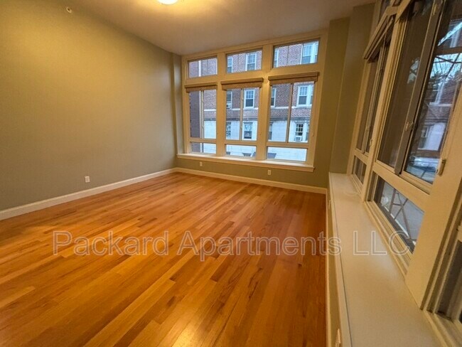 Photo - 260 Washington Ave