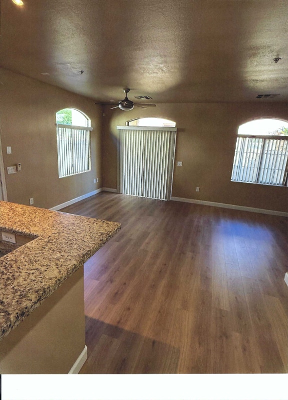 Photo - 2727 N Price Rd