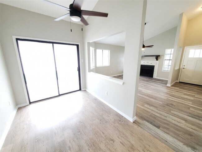 Photo - 1903 Golden Pheasant Dr
