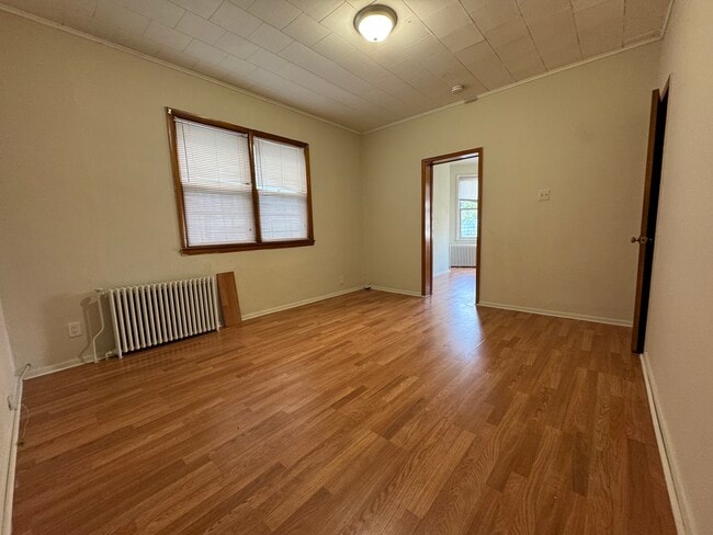 Photo - 82 W 30th St Unit 2