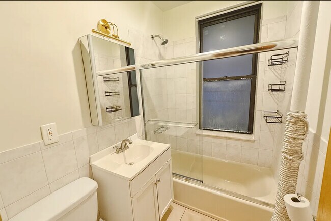 Photo - 2819 21st Ave Unit 1