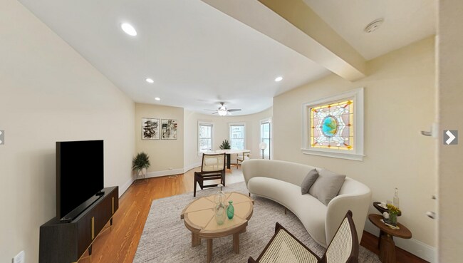 Photo - 81 Hillside St