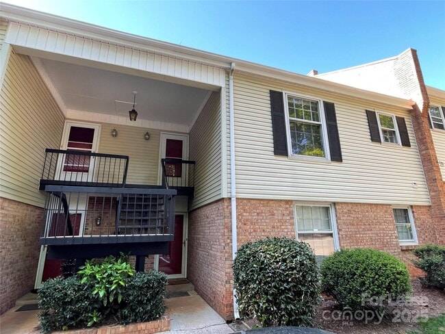 Photo - 4605 Coronado Dr Unit D