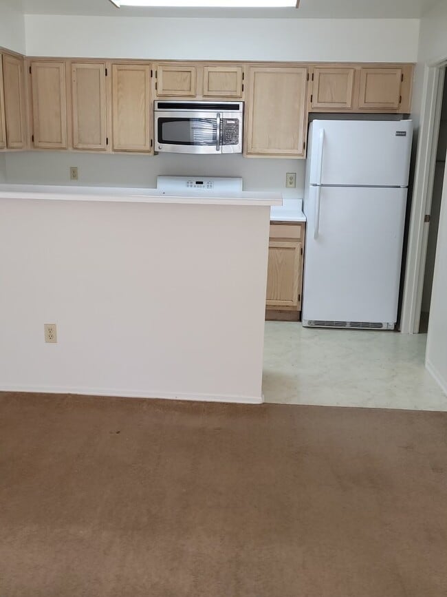 Photo - 2101 Willowbury Dr Unidad D