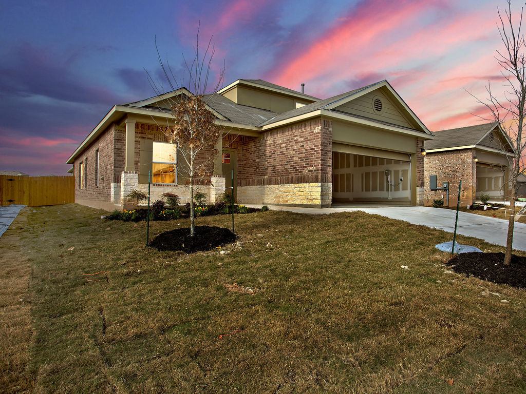 Photo - 18434 Stevie Ray Dr