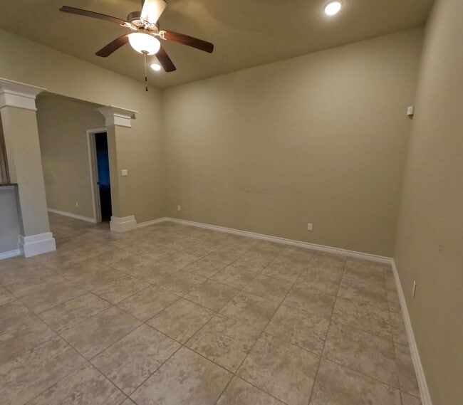 Photo - 7745 Corral Dr