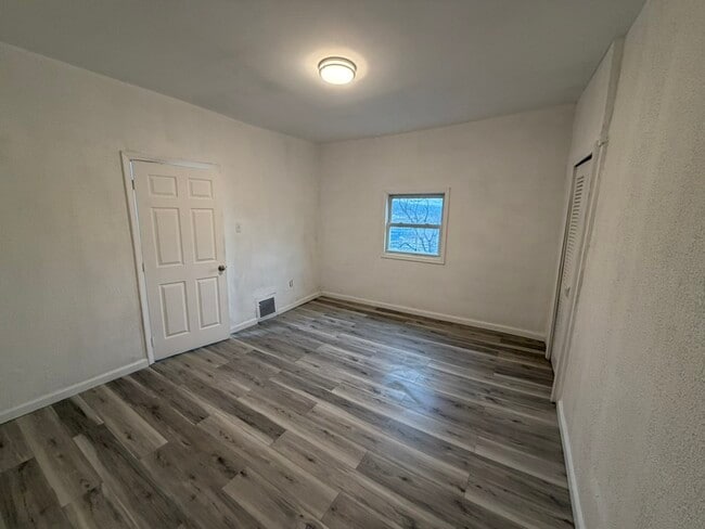 Photo - 3209 Juliet St