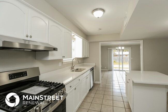 Photo - 1821 Michael Dr