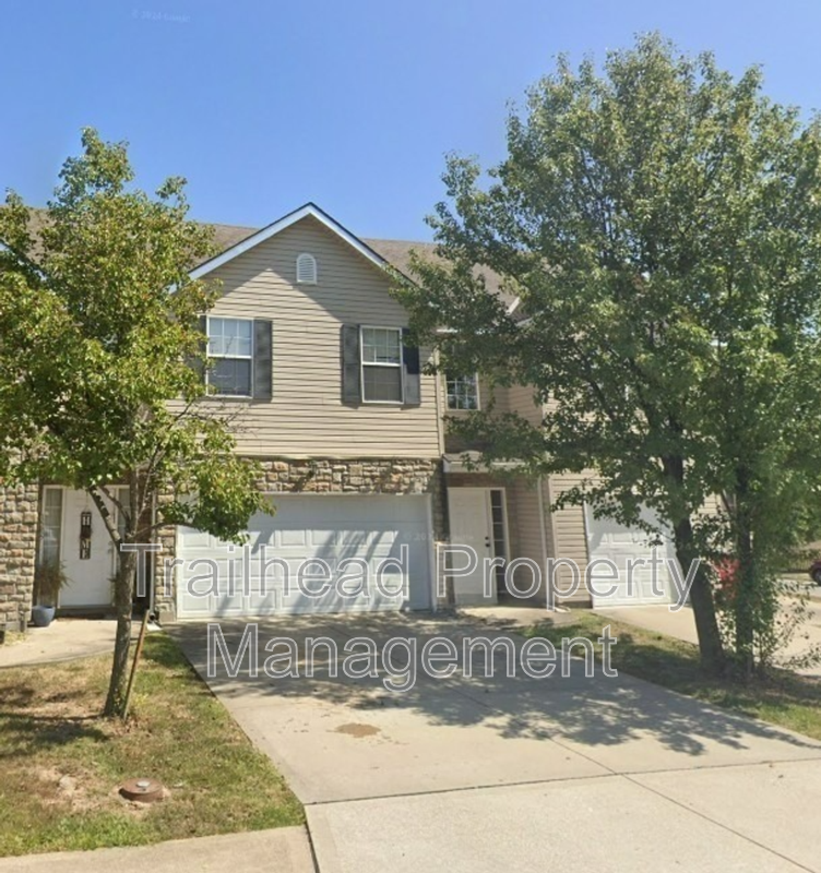 Photo - 1503 NE Erin Ct Townhome