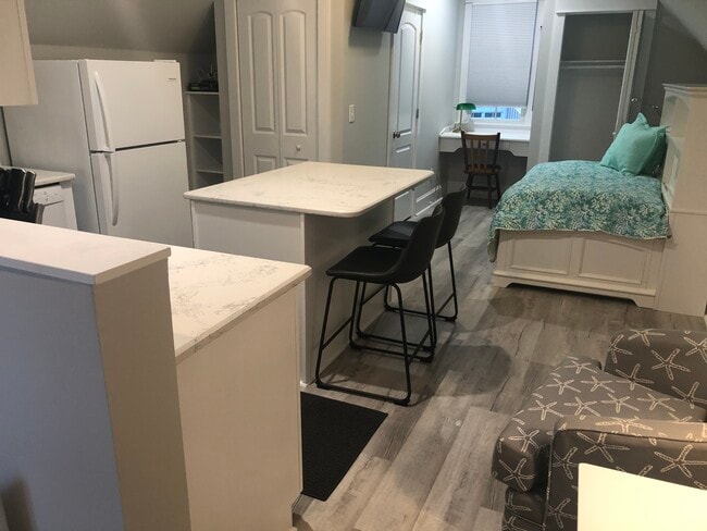 Photo - 1004 Breedon Ct Unit Carriage Apartment