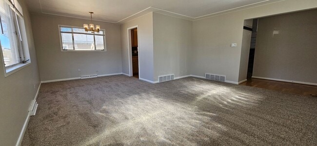 Photo - Beautiful Virginia Vale 4 Bedroom Split Level - New Paint, Carpet, Blinds - AVAILABLE NOW!