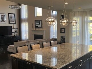 Photo - 16W764 Hawthorne Ct