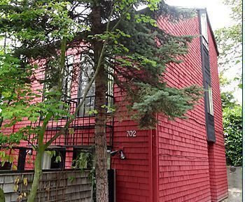 Building Photo - Husky Townhomes Unit 702