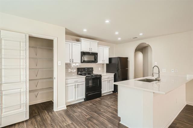 Photo - 1026 Barrymore Ln