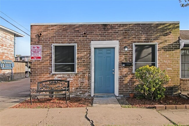 Photo - 211 W F St Condo Unit 211