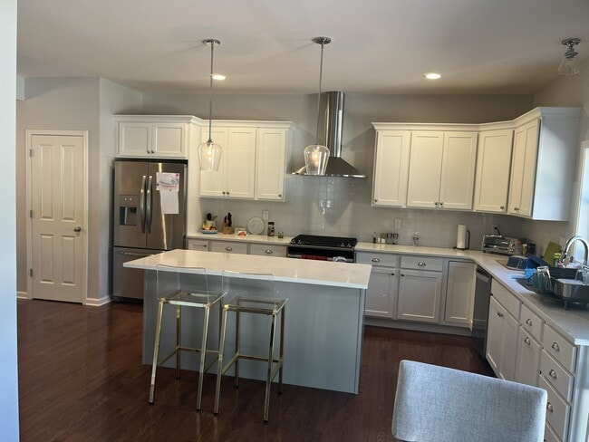 Photo - 2459 Hilltop Rd