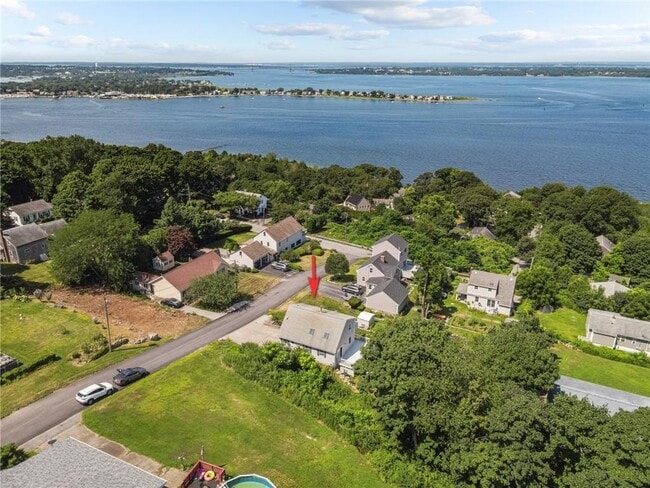 Photo - 98 Hobson Ave