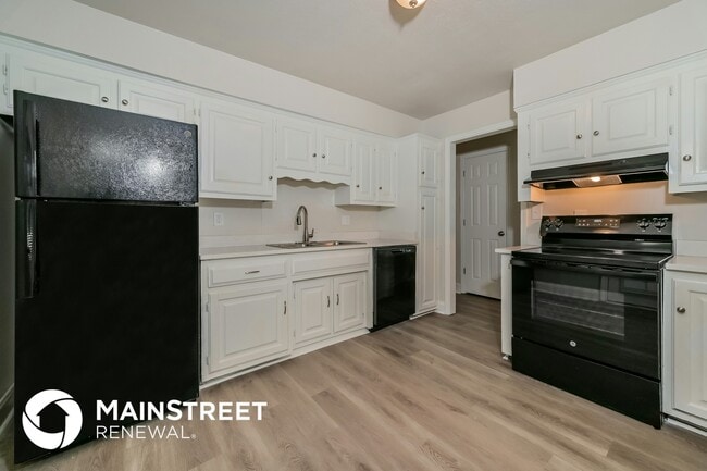 Photo - 5728 Wooded Acres Dr NW